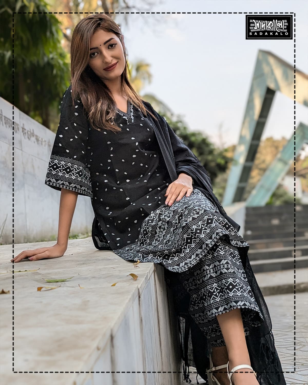 New Arrivals Screen Print Design Black Color Kameez Set